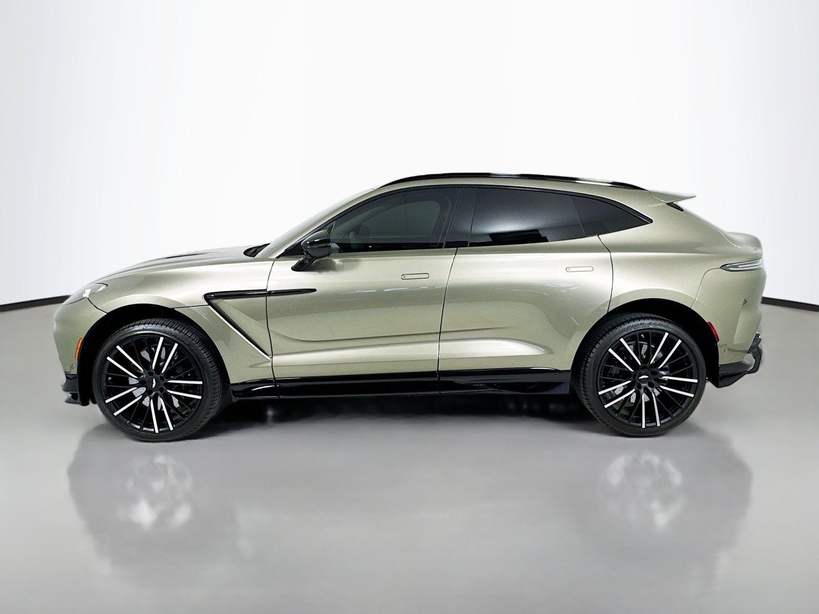 Certified 2025 Aston Martin DBX 707 SUV