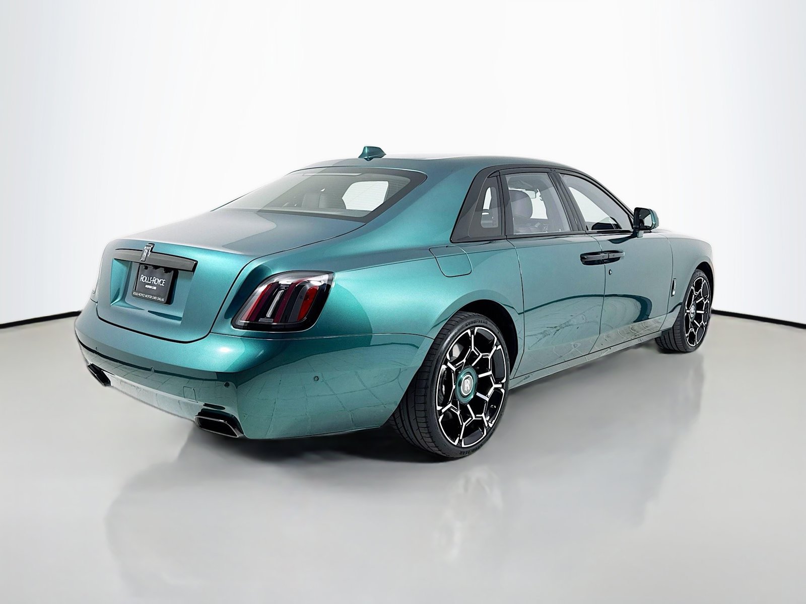2026 Rolls-Royce Ghost Black Badge - Photo 9