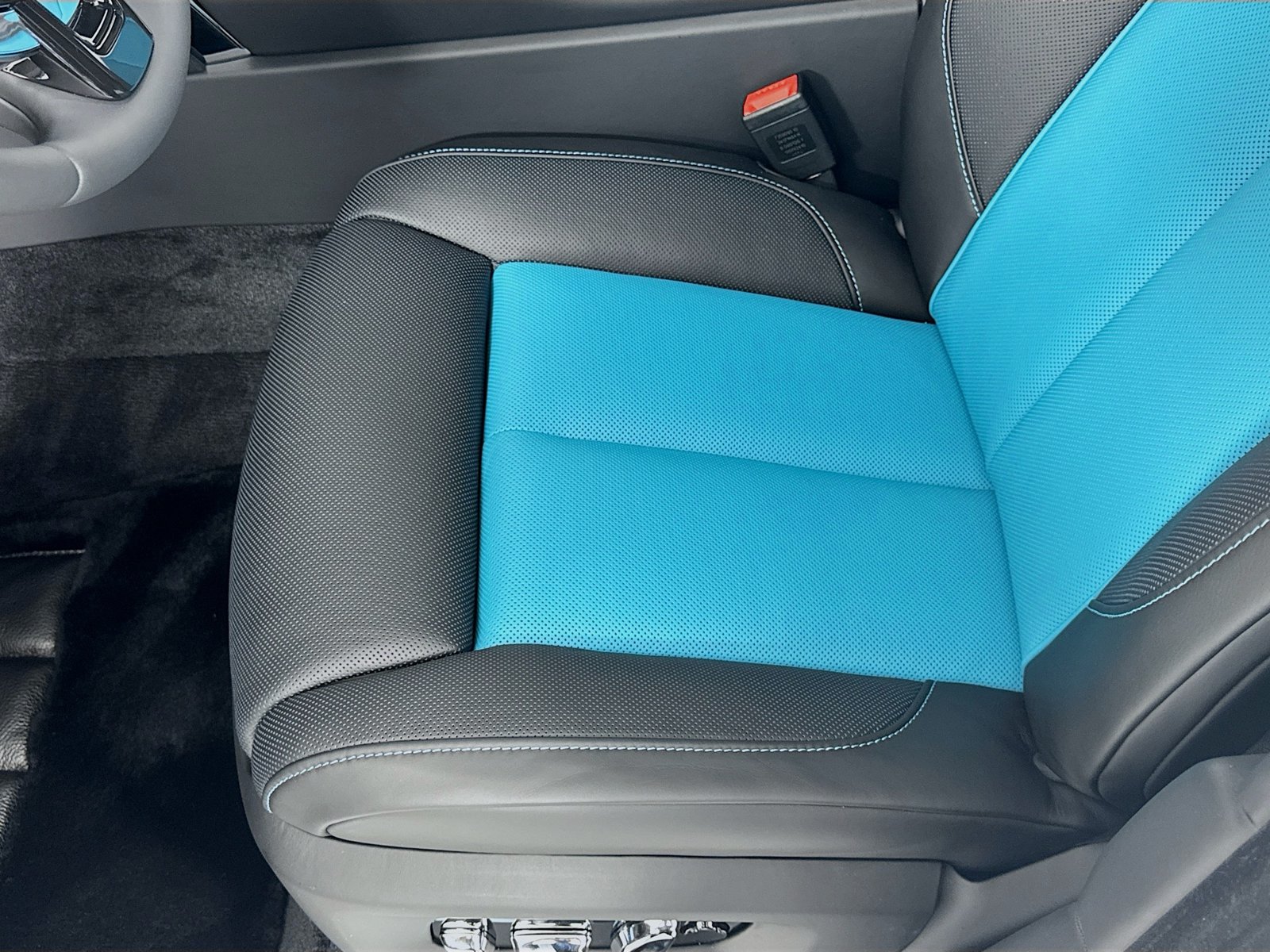 2026 Rolls-Royce Cullinan Base - Photo 20
