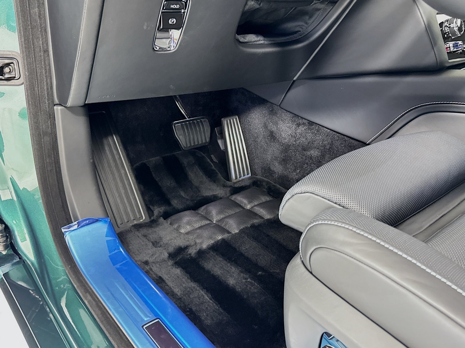 2026 Rolls-Royce Ghost Black Badge - Photo 25