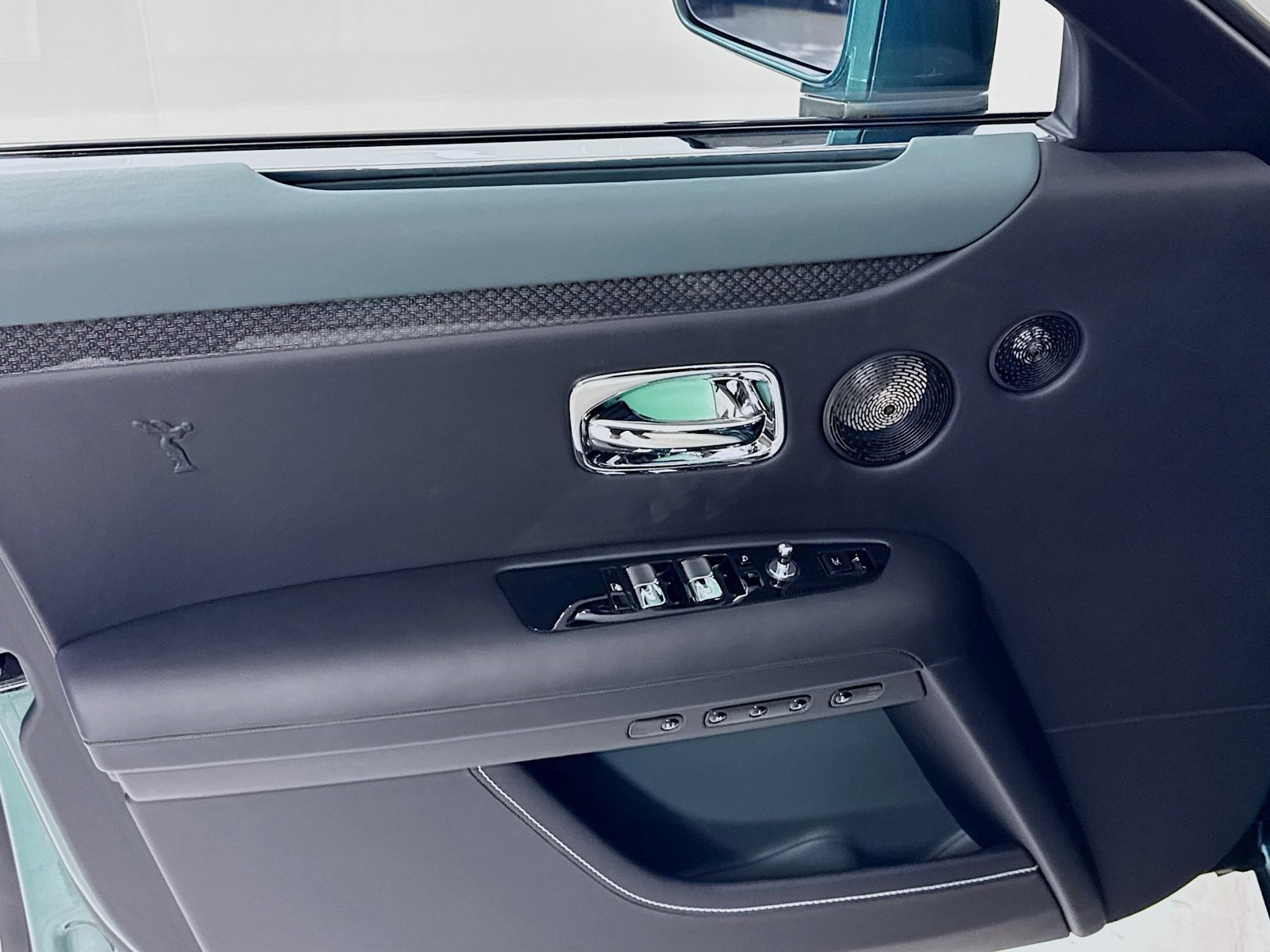 2026 Rolls-Royce Ghost Black Badge - Photo 17