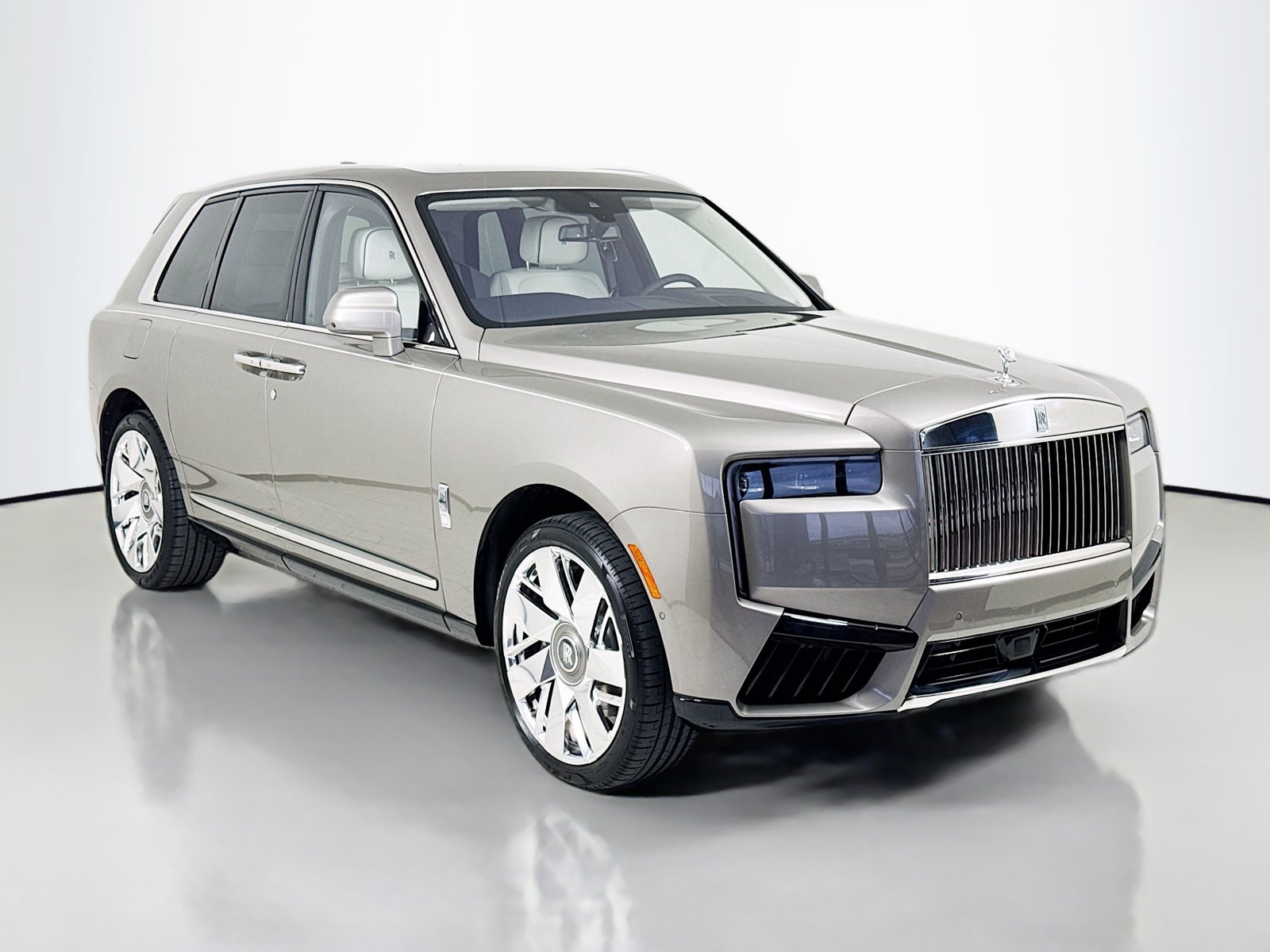 2027 Rolls-Royce Cullinan SUV
