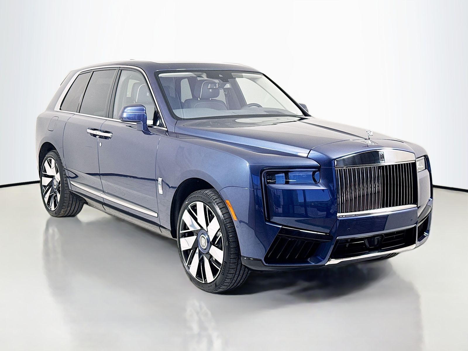 2026 Rolls-Royce Cullinan Base
