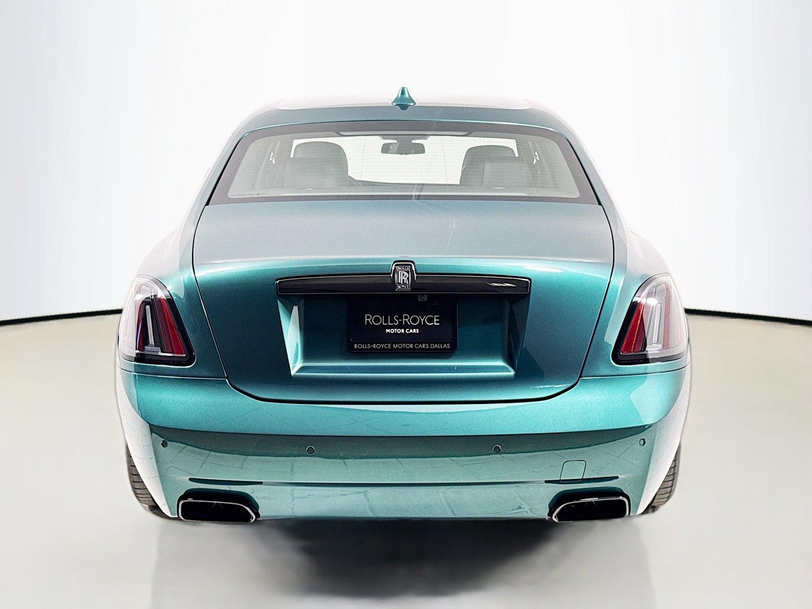 2026 Rolls-Royce Ghost Black Badge - Photo 8