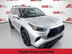 Used  2022 Toyota Highlander XLE Sport Utility 5TDGZRAH1NS117829 For Sale in Avondale, AZ