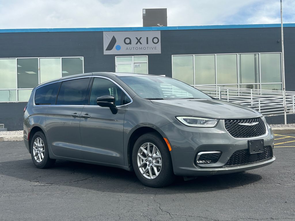 2025 Chrysler Pacifica