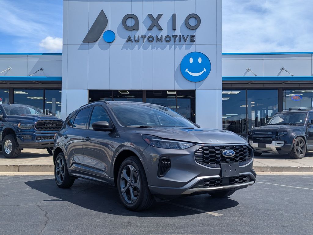 2024 Ford Escape ST-Line SUV