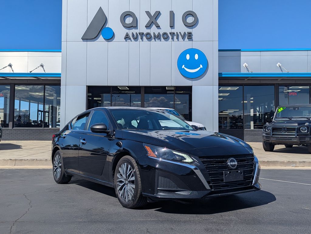 2024 Nissan Altima SV