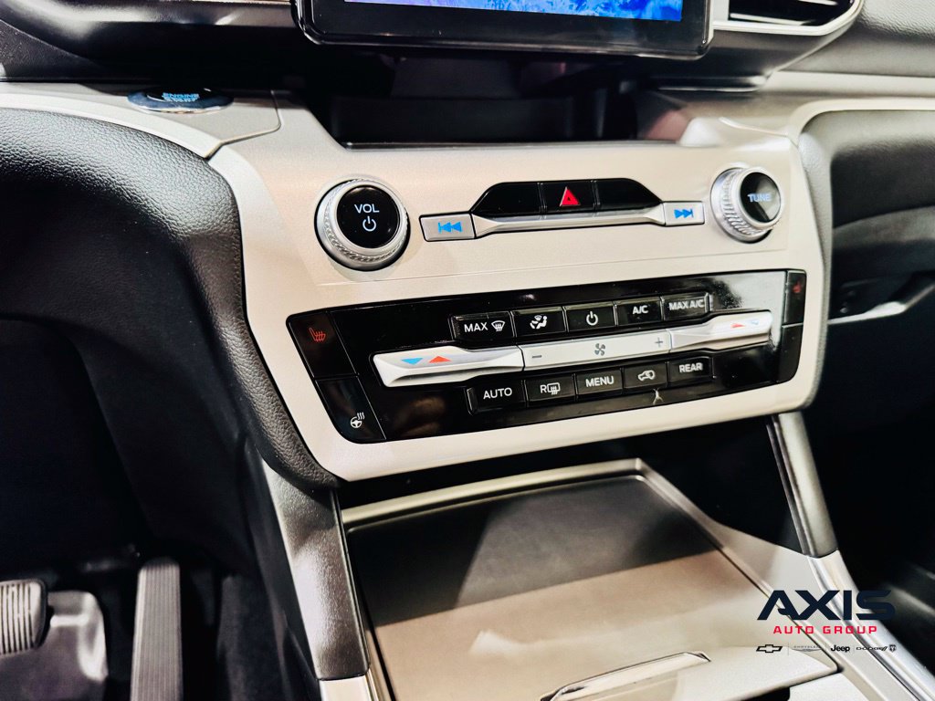 2021 Ford Explorer XLT - Photo 31