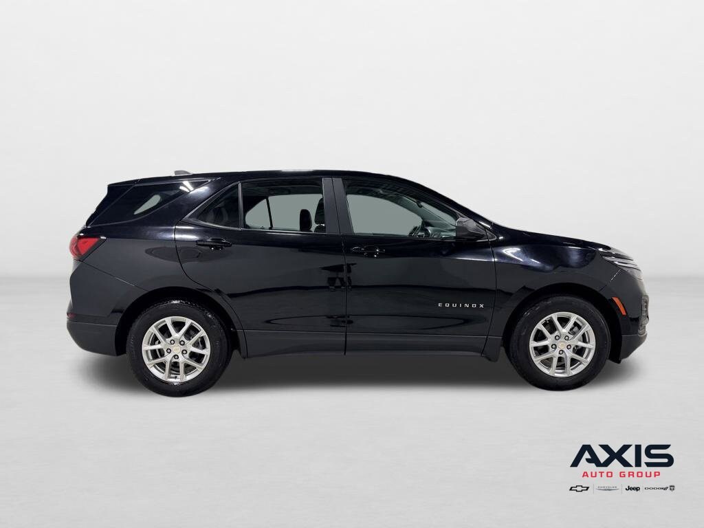 Used 2023 Chevrolet Equinox LS SUV
