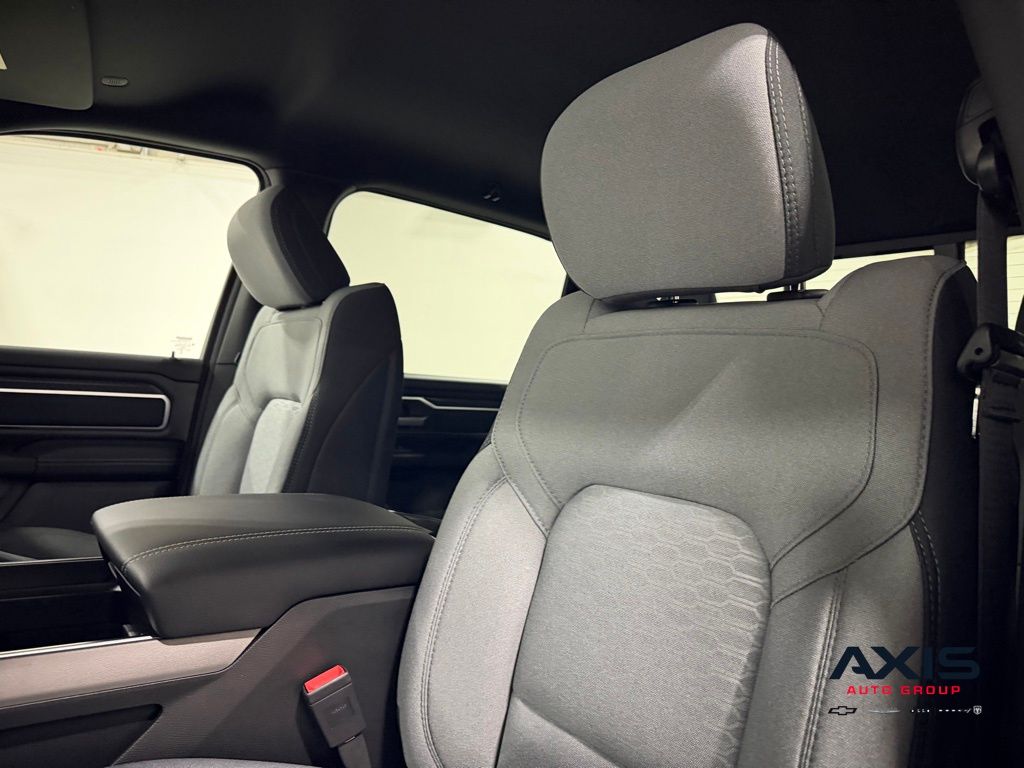 2025 RAM 1500 Big Horn/Lone Star - Photo 13