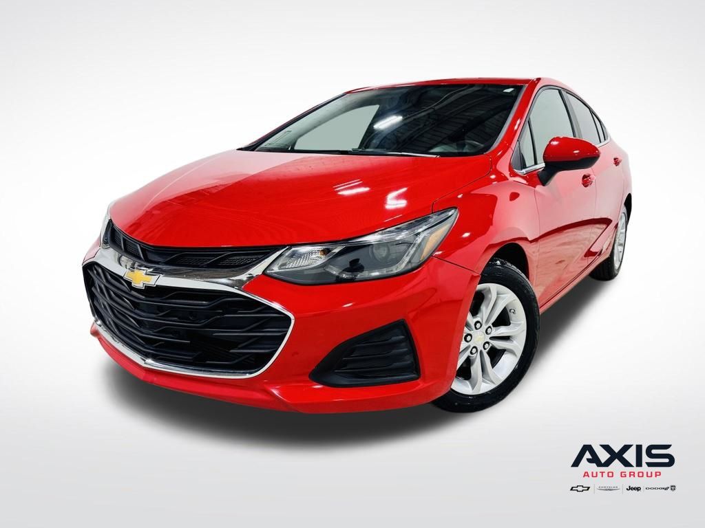 Used 2019 Chevrolet Cruze LT with VIN 1G1BE5SM2K7142585 for sale in Jersey City, NJ