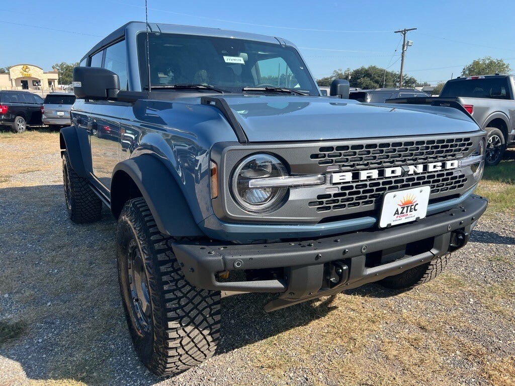 New 2024 Ford Bronco Badlands SUV