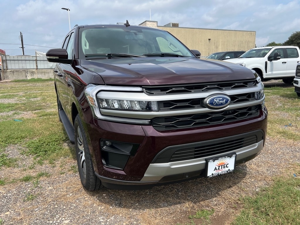 New 2024 Ford Expedition XLT SUV