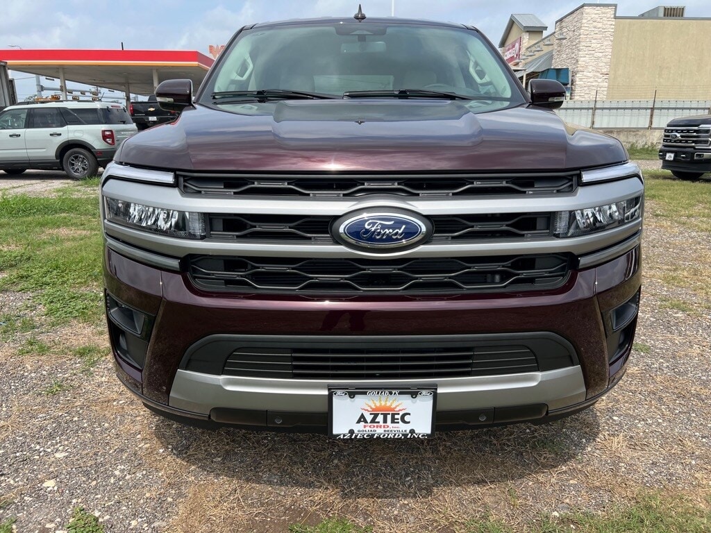 New 2024 Ford Expedition XLT SUV