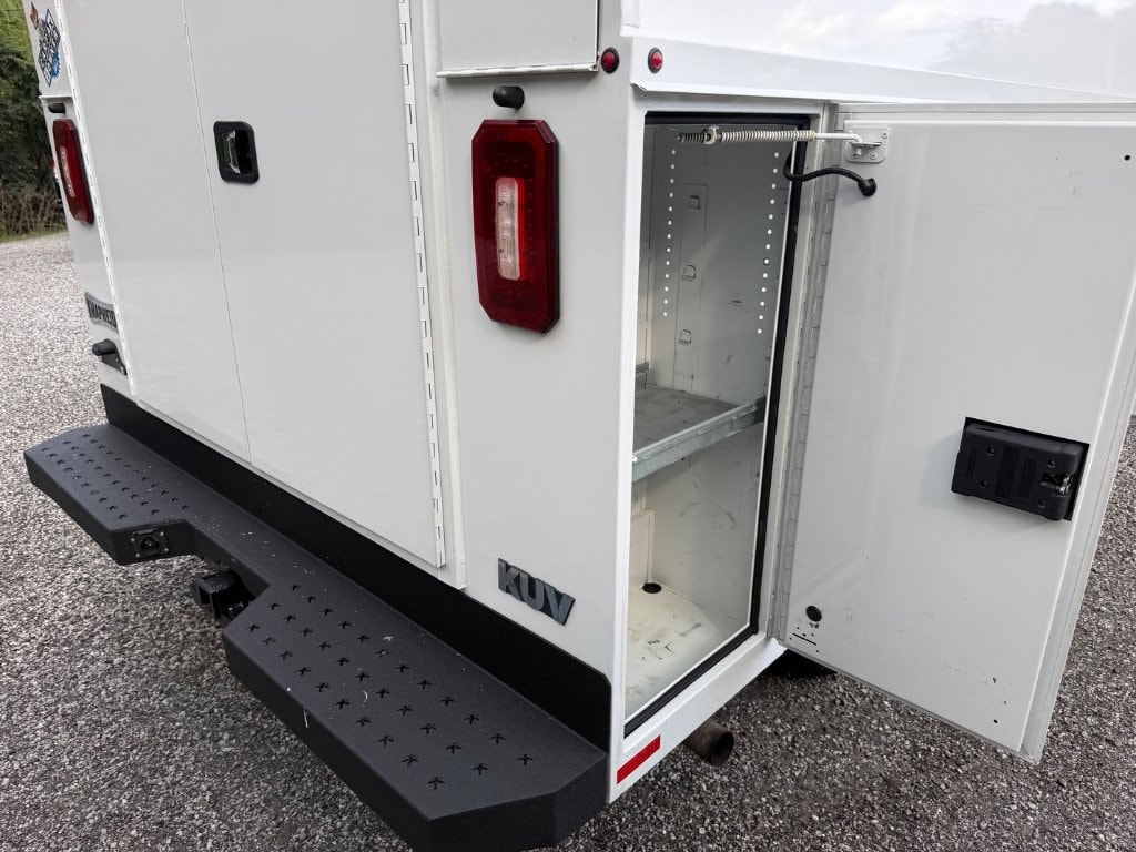 2022 Ford Transit Cutaway Base - Photo 16