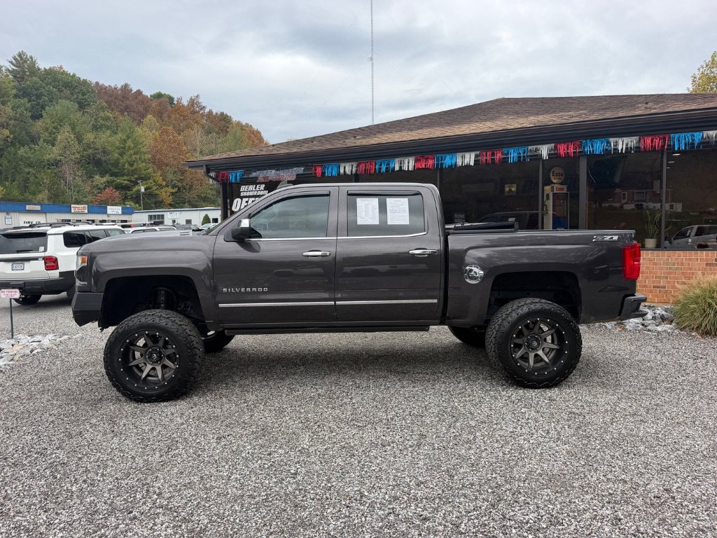 Used 2016 Chevrolet Silverado 1500 LTZ 4WD Crew Cab 143.5 LTZ w/2LZ