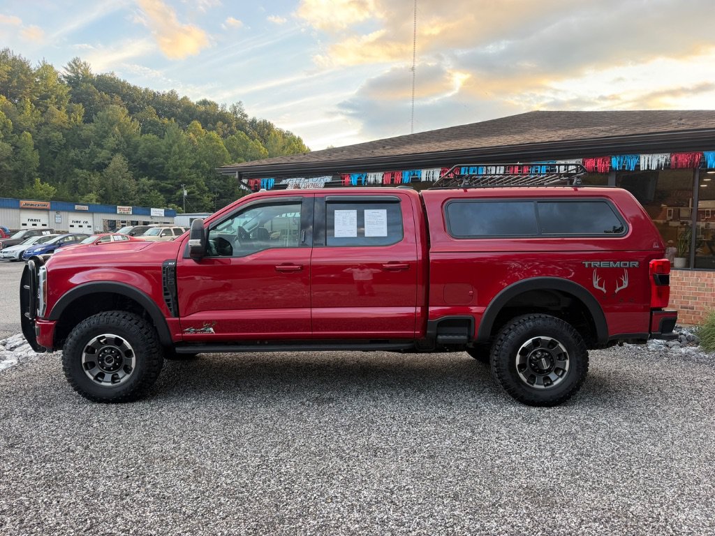 Used 2024 Ford Super Duty F-250 SRW XLT Tremor