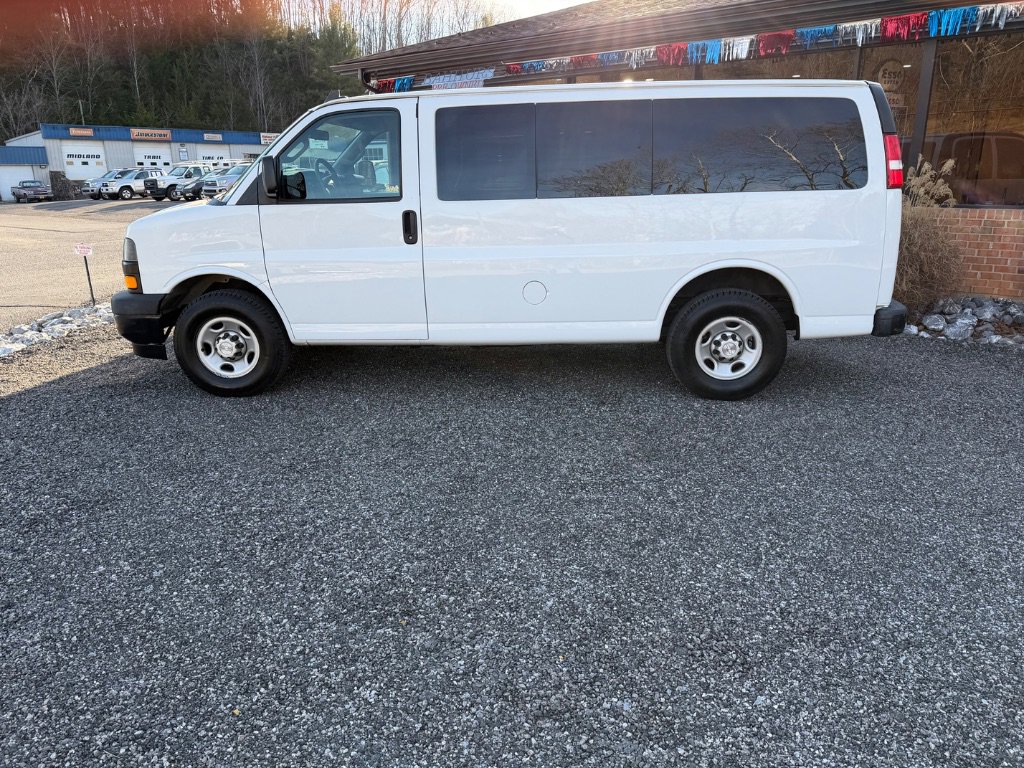 2019 Chevrolet Express Passenger LS - Photo 2