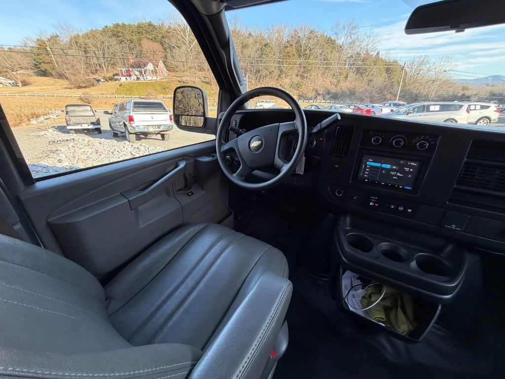 2019 Chevrolet Express Passenger LS - Photo 18