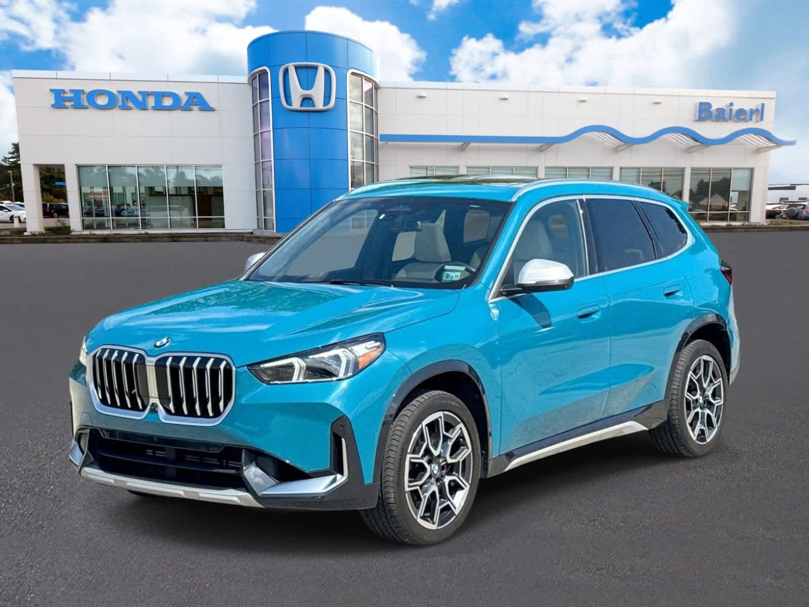 2023 BMW X1