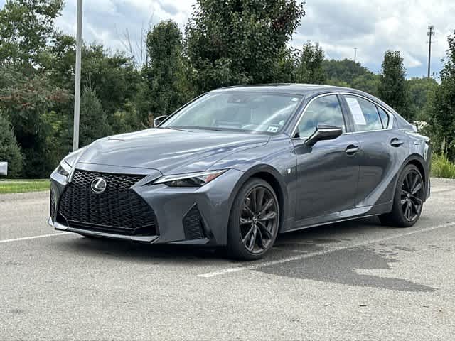 2021 Lexus IS