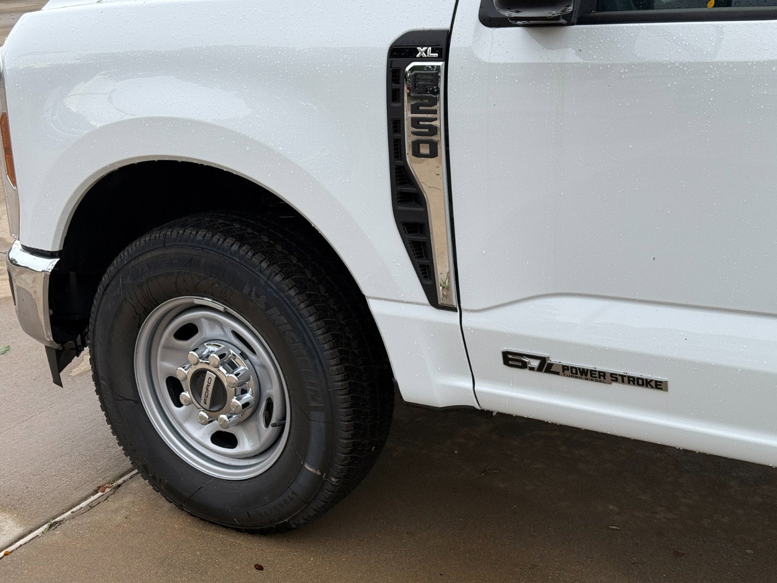 2025 Ford F-250 Super Duty XL - Photo 9