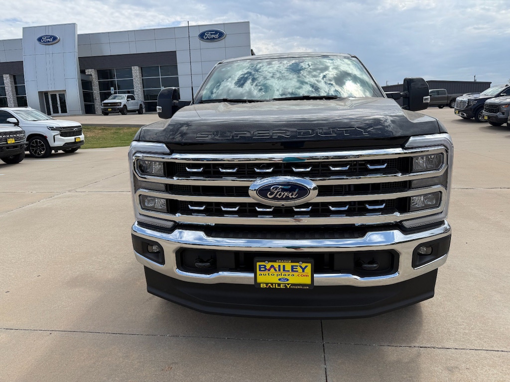 New 2026 Ford F-250 LARIAT
