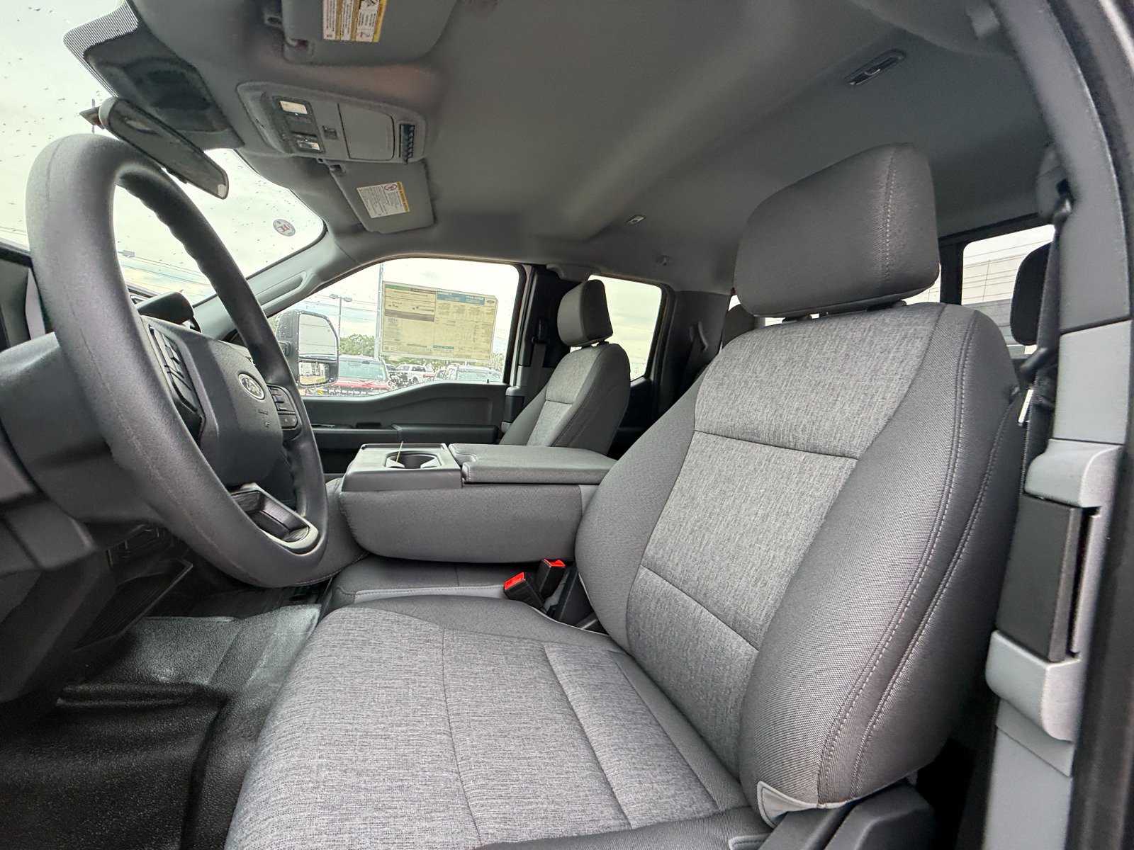 2025 Ford F-250 Super Duty XL - Photo 10