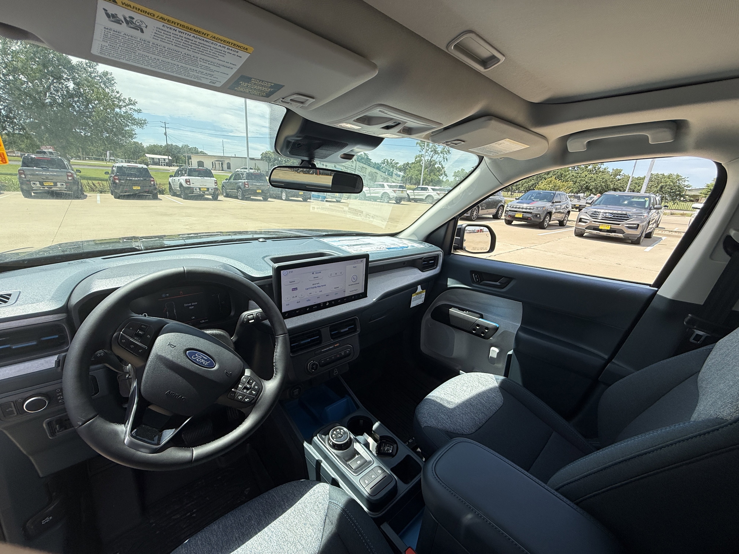 2025 Ford Maverick XLT - Photo 11