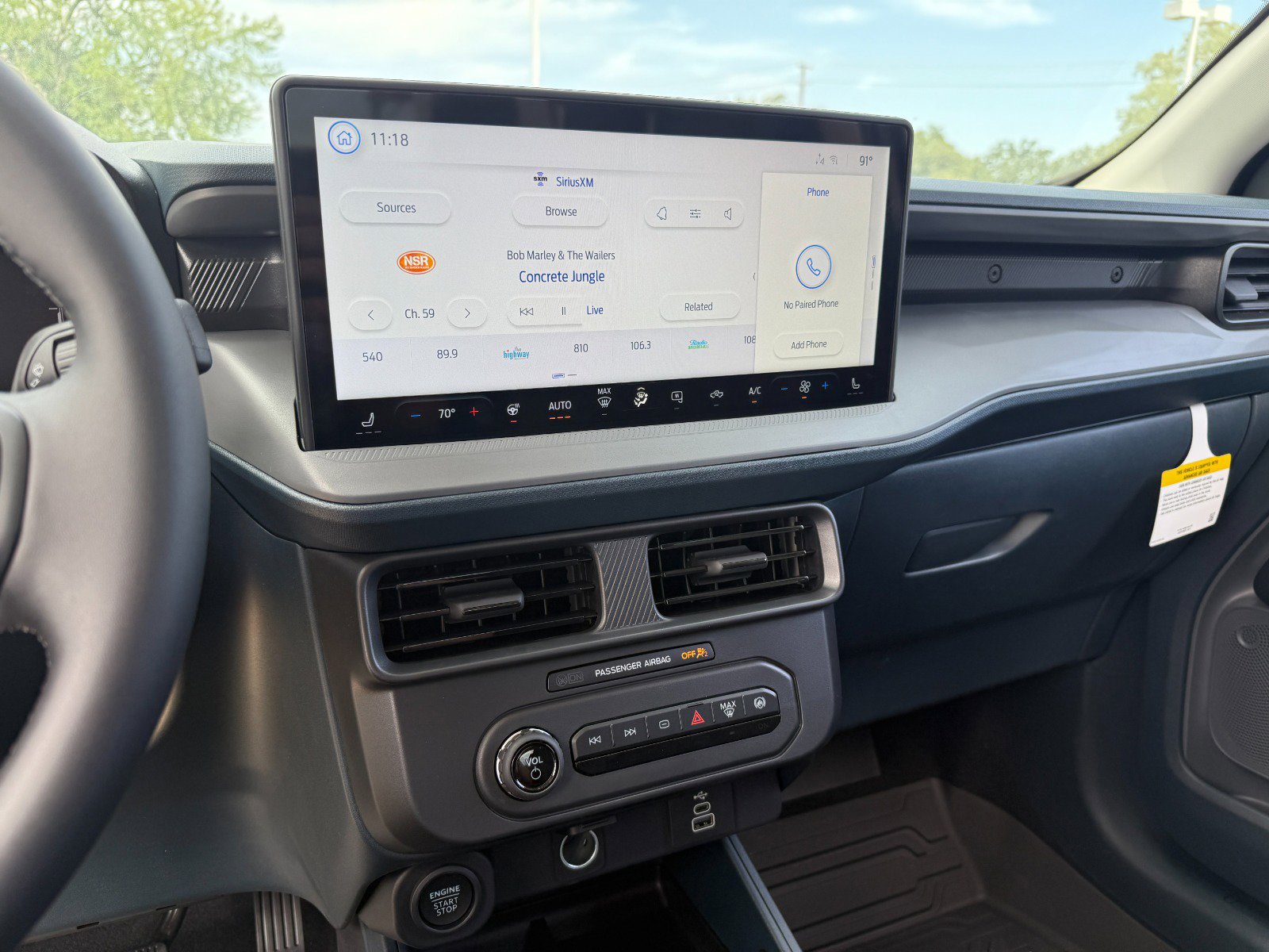 2025 Ford Maverick XLT - Photo 12