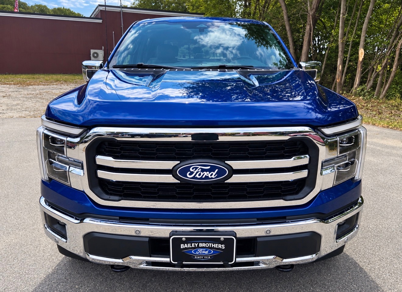 New 2026 Ford F-150 LARIAT Truck SuperCrew Cab