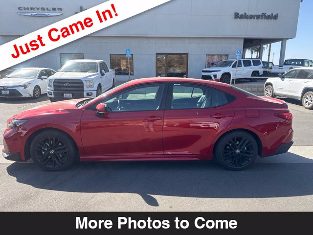Used 2025 Toyota Camry SE Sedan