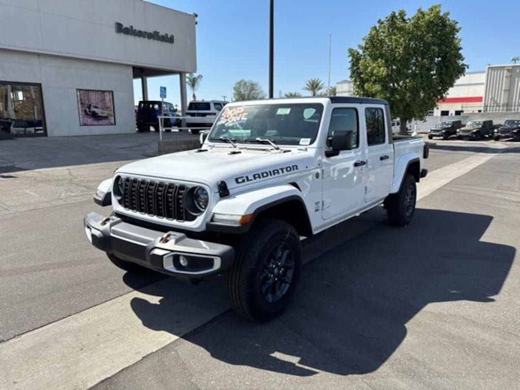 New 2026 Jeep Gladiator 85TH ANNIVERSARY EDITION 4X4 Pickup