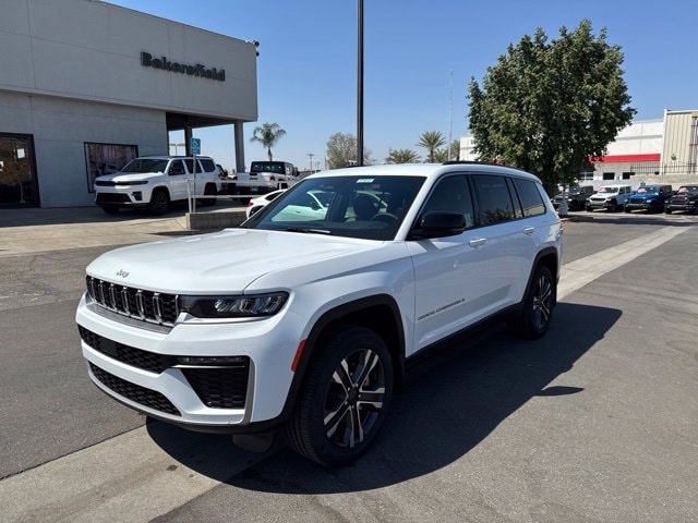 2027 Jeep Grand Cherokee L Sport Utility 