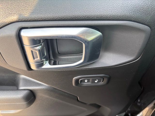 2026 Jeep Wrangler 4-Door Sport - Photo 10