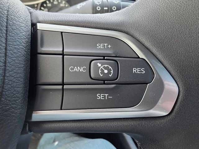 2026 Jeep Compass Latitude - Photo 13