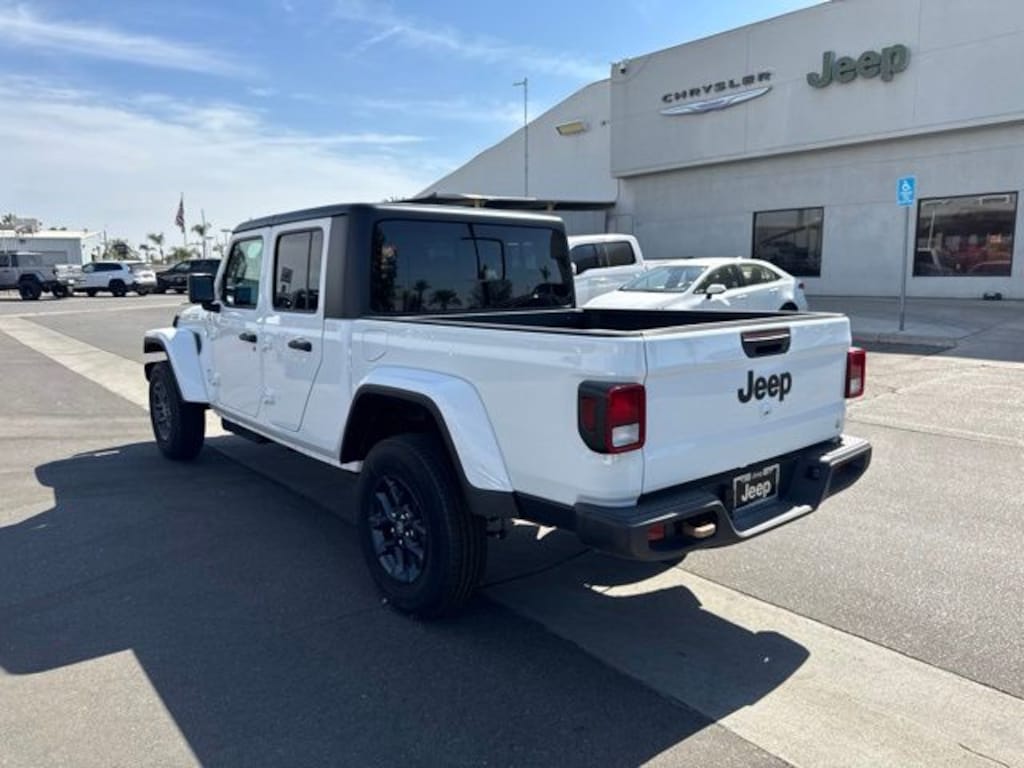 New 2026 Jeep Gladiator 85TH ANNIVERSARY EDITION 4X4 Pickup