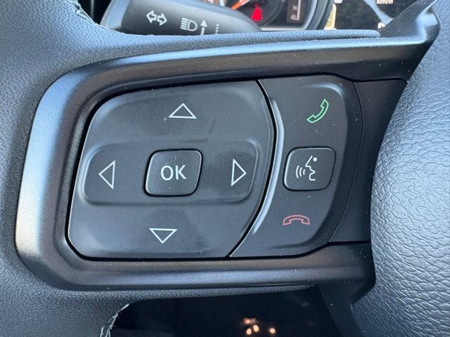 2026 Jeep Gladiator Mojave - Photo 16