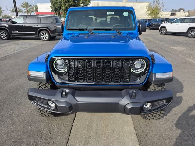 2026 Jeep Gladiator Willys - Photo 2