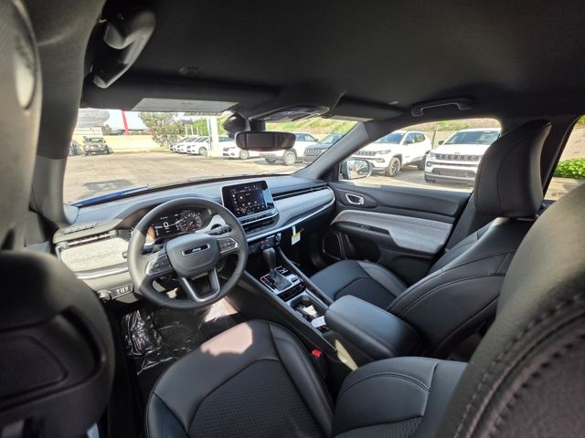 2026 Jeep Compass Latitude - Photo 17