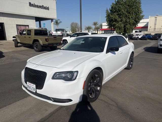 Used 2022 Chrysler 300 Touring Sedan