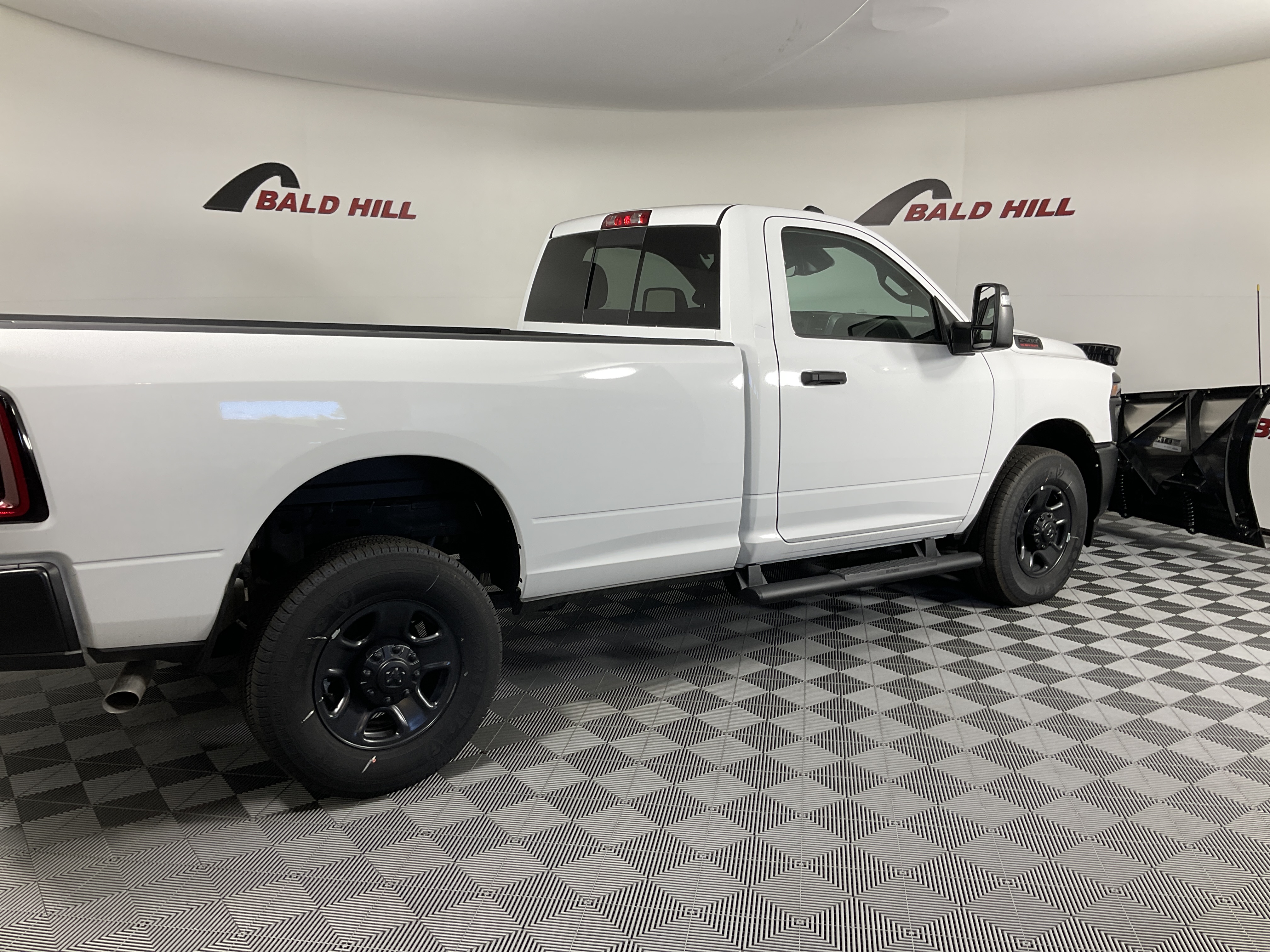 New 2026 Ram 2500 TRADESMAN REGULAR CAB 4X4 8' BOX Pickup