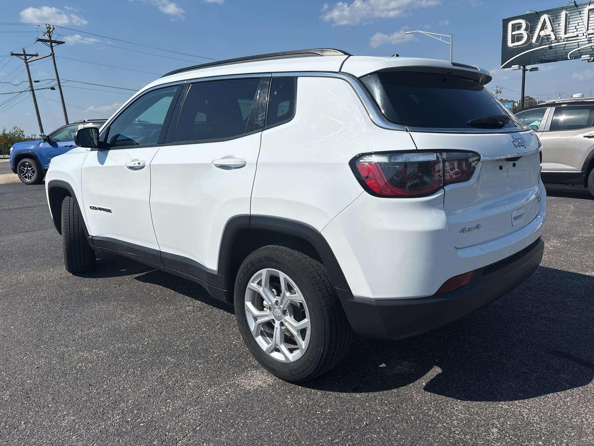 Used 2024 Jeep Compass Latitude