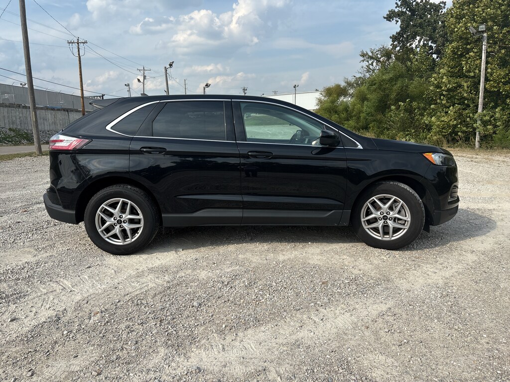 Used 2024 Ford Edge SEL