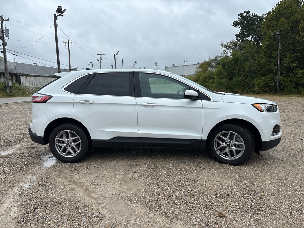 Used 2024 Ford Edge SEL