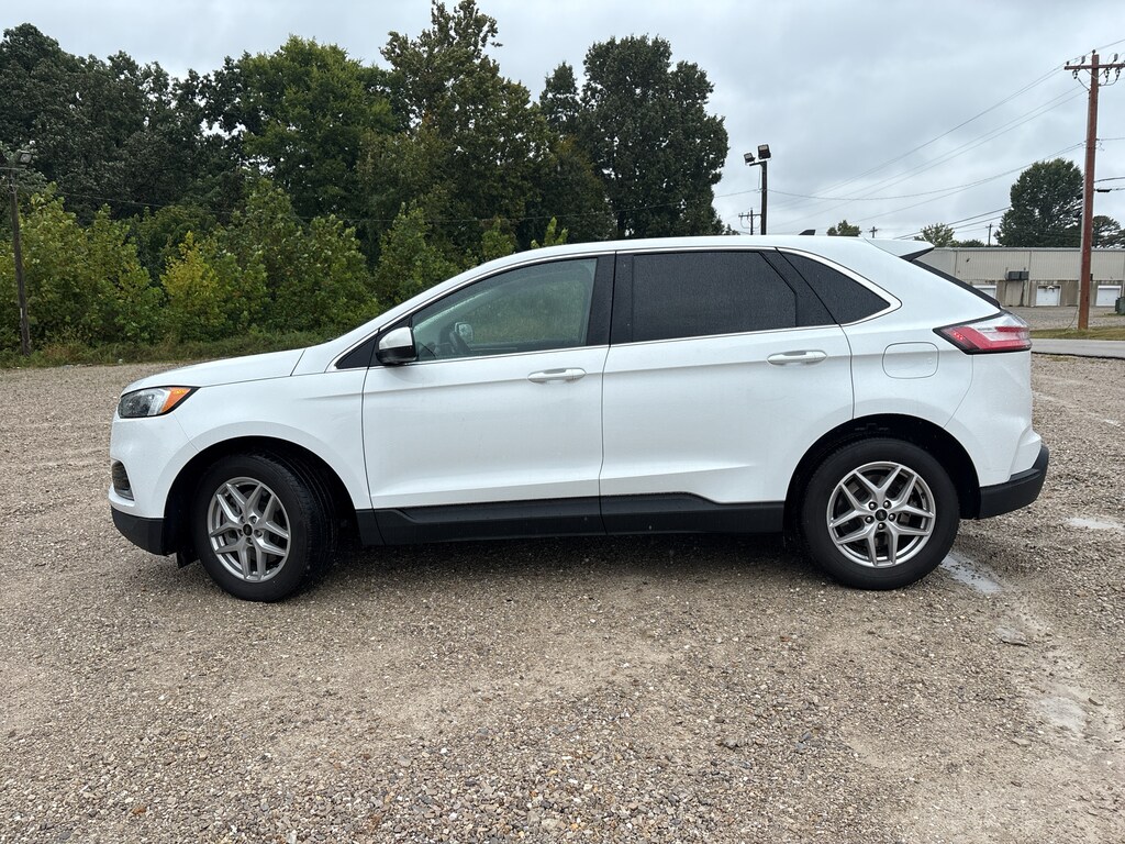Used 2024 Ford Edge SEL