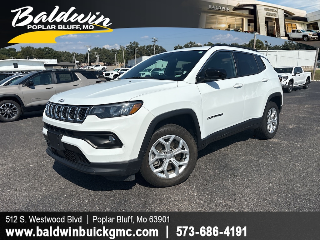 Used 2024 Jeep Compass Latitude