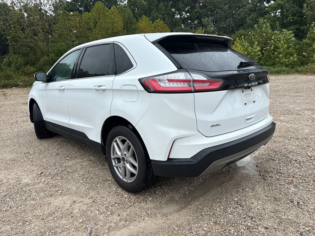 Used 2024 Ford Edge SEL