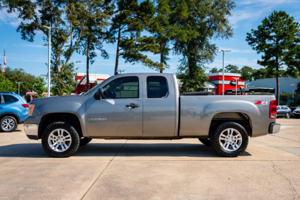 Used 2007 GMC Sierra 1500 SLE1